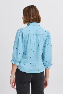 Blouse with long sleeve