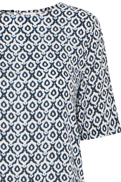 Blouse with short sleeve