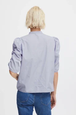 Blouse with short sleeve