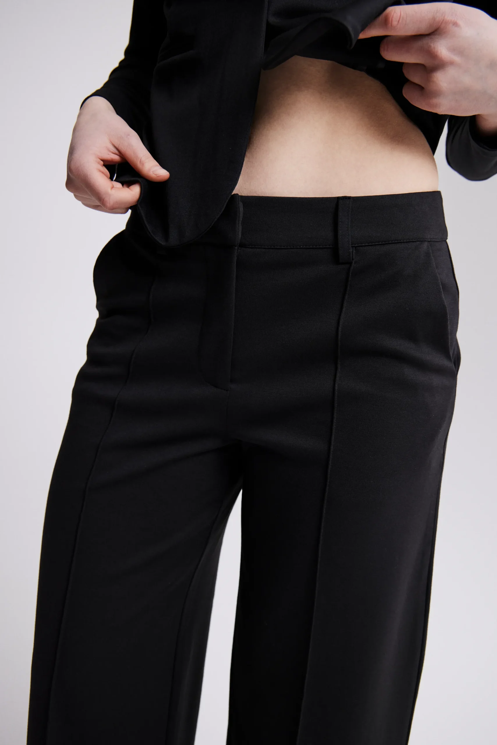 IHKATE Trousers