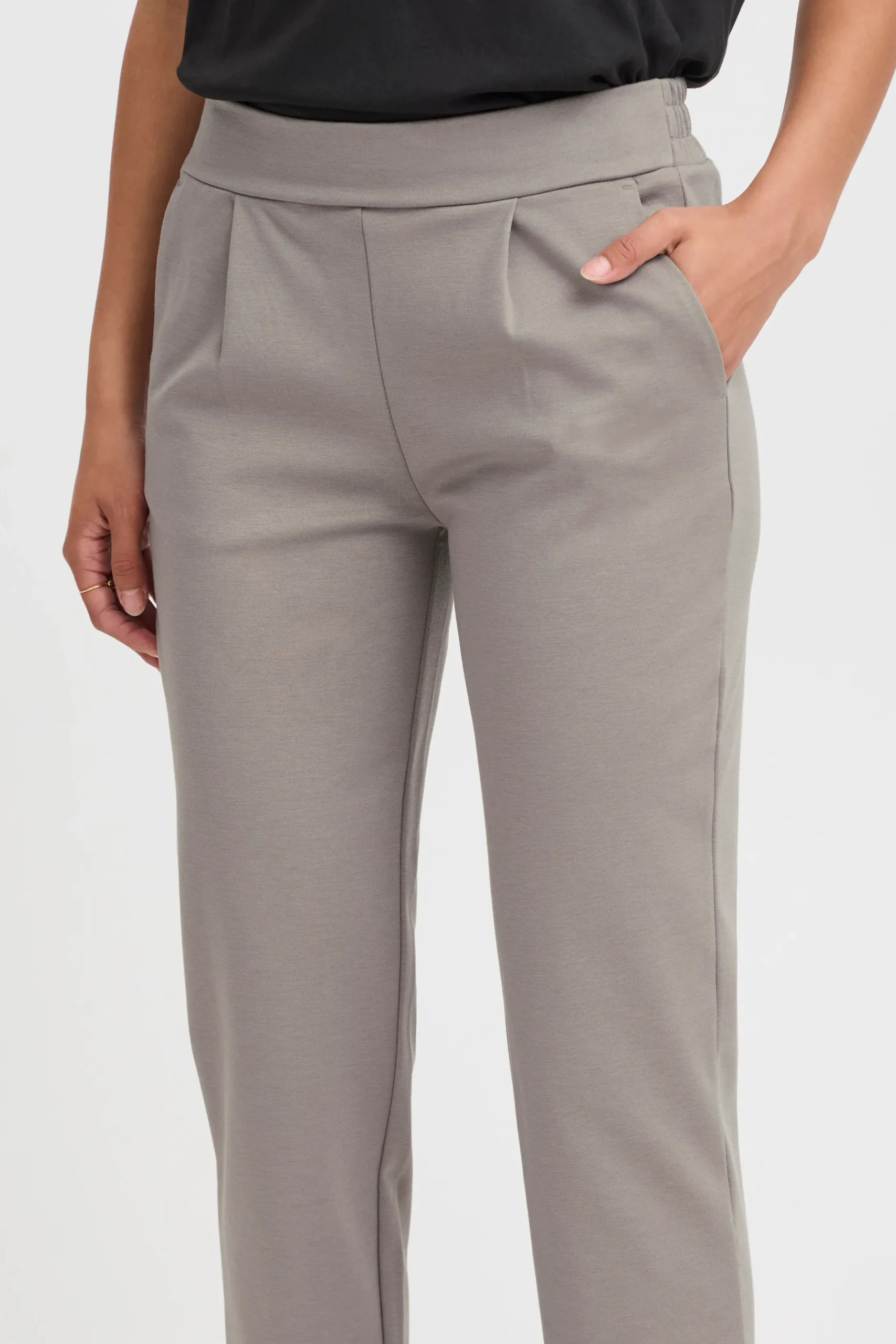 IHKATE Trousers