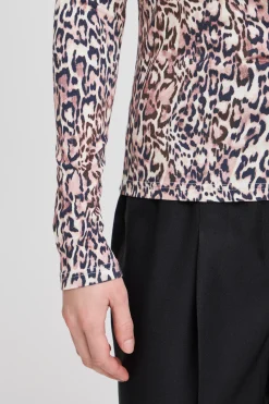 IHNAVA Long sleeved T-shirt