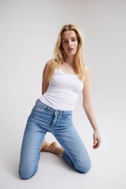 IHTWIGGY RAVEN Ankle Jeans